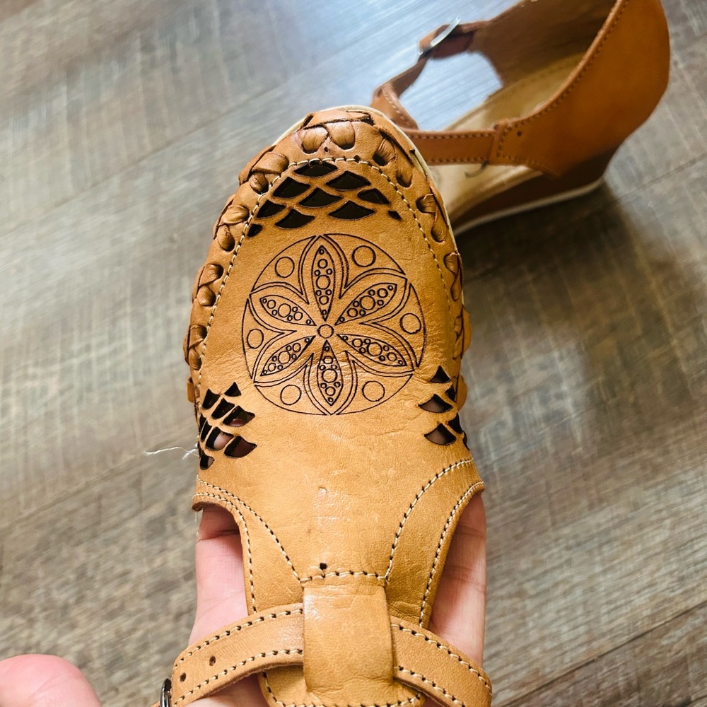 C&C Artesanías branded Mexican huarache leather sandals - Picture 3 of 8